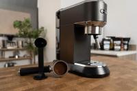 De'Longhi - Cafetera Espresso Manual de Bomba Dedica EC685. Sistema thermoblock, función 2 tazas, 15 bar, 1.1L, 1300W. - details 2