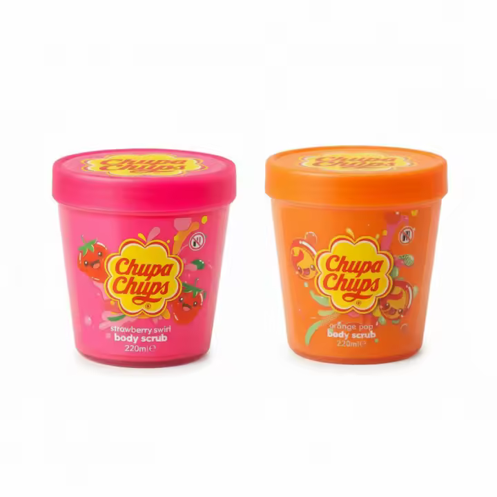 Exfoliante corporal Chupa Chups 220 ml, textura cremosa con partículas exfoliantes que ayudan a eliminar impurezas y células muertas, dejando la piel suave y renovada. Aroma dulce y afrutado. 🚚 Envíos a España 24/48 horas. - 1