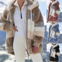 Abrigo de invierno con capucha para mujer, tallas grandes disponibles, adecuado para usar en otoño e invierno. - details 1