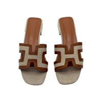 Calzados soraia, sandalia para mujer elegante con tacon metalizado bajo, sandalias comodas para uso casual. - details 4