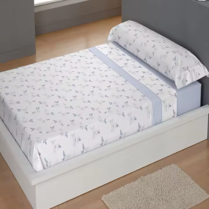 CARPE DIEM Juego de Sábanas de Microfibra Estampada Mod. JANE Color Azul- Conjunto de Ropa de Cama 3 o 4 Piezas para Cama 90, 105, 135, 150, 150/160 (2 Almohadas) y 180 cm, Suaves, Transpirables Válidos para Colchones hasta 28 cm de Grosor - 1