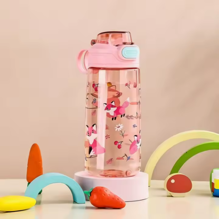 Botella De Agua 550ml Con Tapa De Cerradura Segura Y Pajita Para Niños Dibujos Animados Resistente a Fugas Para Camping Viajes Y Exteriores - 1