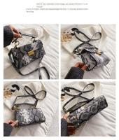 Elegante Bolso de Mano de Cuero PU Patrón de Piel de Serpiente Impermeable, Resistente al Desgaste - details 23
