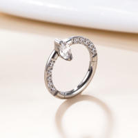 Anillos de aro de segmento con bisagras centrales de piedra Marquesa, Clicker, Labret, Piercing para Tragus de oreja, lado de titanio, CZ, G23 - details 2