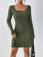 Vestido de estilo simple y elegante para mujeres falda corta con textura de cuello cuadrado - details 1