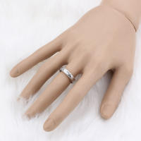 Anillo de Boda de Acero Inoxidable Joyería de Moda para Parejas en Color Oro Plata - details 4