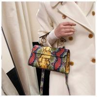 Elegante Bolso de Mano de Cuero PU Patrón de Piel de Serpiente Impermeable, Resistente al Desgaste - details 3