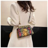 Elegante Bolso de Mano de Cuero PU Patrón de Piel de Serpiente Impermeable, Resistente al Desgaste - details 16