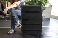 Maleta OM Home Grande 28 Inch, Equipaje facturable (capacidad 23kg) (mod. 062, 75*48*27cm) Material POLIPROPILENO, Ligera y Resistente, Cerradura Antirrobo Insertada, Combinación de 3 dígitos, Ruedas Silenciosas 360º Dobles Giratorias. PP024 28 - details 0