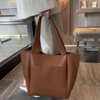 Bolso de mano informal de cuero suave para mujer, bolsa de hombro de gran capacidad con bolsillo exterior, Color sólido, alta calidad - details 13