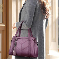 Bolso de mano con colgante de lujo para mujer, bandolera de cuero PU, de gran capacidad, con asa - details 3