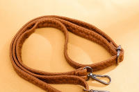Bolso Vintage de Hombro para Mujeres Estilo Bandolera con Borlas Bolsa Pequeña Cuadrada de Cuero PU Bolsa de Teléfono Bolso de Mensajero - details 15