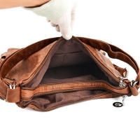 Bolso de mano informal de cuero lavado para mujer, bolso de hombro grande, bolso cruzado de cuero Vintage para mujer - details 20