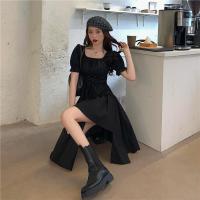 Vestido midi con cuello cuadrado y vendaje - details 6