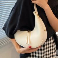 Bolso de Mujer de Lujo en Forma de Media Luna de Cuero PU Bolso de Hombro de Color Sólido Bolso Pequeño de Dumpling Diseño de Bolso de Axila - details 11