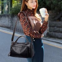 Bolso de hombro Retro de gran capacidad para mujer, bolso cruzado de cuero PU suave, bolso de mensajero informal de diseñador Boston - details 6