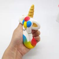 Bola de estrés de elevación lenta para niños, juguetes de comida para apretar, animales Kawaii, Jumbo, Squishy, unicornio, pastel, ciervo, Panda - details 4