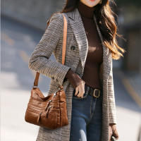 Bolso de hombro Vintage para mujer, bandolera de cuero PU lavado, multifunción, gran capacidad - details 1