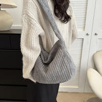 Bolso de mano de invierno para mujer, bolsos de gran capacidad, bolsos de hombro informales, bolso cruzado de pana de tendencia para mujer - details 23