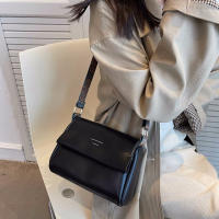 Bolso pequeño Boston de cuero PU para mujer, bandolera de diseñador de moda, bolso de hombro con almohada de viaje informal - details 14