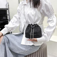 Bolsos cruzados con forma de cubo de diamantes de imitación para mujer, bolsos de hombro brillantes, bolsos de cadena, bolsos de almacenamiento de fiesta de noche - details 3