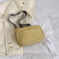 Bandolera de Color liso para mujer, bolso de hombro ancho con correa, cuadrado pequeño, Retro, informal, sencillo, 2023 - details 18