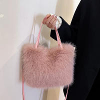 Bolso de mano de piel sintética para mujer, bolso de hombro cruzado suave, diseño de lujo, de felpa, de invierno - details 12