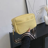 Bolso de Hombro Vintage de Cuero PU de Alta Calidad para Mujeres Bolso Pequeño con Bandolera Bolsa de Mensajero de Almohada - details 3