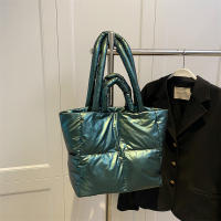 Bolso de algodón acolchado para mujer, bolsa de hombro de gran capacidad, a la moda, de diseñador, de lujo - details 2