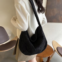 Bolso de mano de invierno para mujer, bolsos de gran capacidad, bolsos de hombro informales, bolso cruzado de pana de tendencia para mujer - details 11
