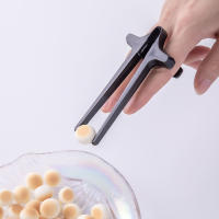 Palillos de dedo multifunción, pinzas para aperitivos, comida, pinzas para dedos, herramienta de cocina sin manos sucias, práctica - details 5