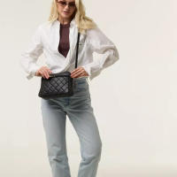 Bolso cuadrado pequeño con bandolera para mujer, nuevo diseño acolchado, bandolera de cuero de PU, bandolera versátil - details 7