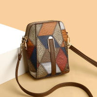 Bolso de Mujer de Cuero PU Bolso de Hombro de Múltiples Cremalleras Bolso Pequeño para Móvil de Piel de Vaca Suave Bolso Cruzado con Color Tejido - details 9