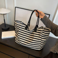 Bolsa de Lona a Rayas Grande Bolsa de Hombro Casual para Mujeres Ideal para Compras Diarias, Estudiantes, Viajes, Bolsa de Playa Material de Lining de Poliéster - details 15
