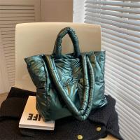 Bolso de algodón acolchado para mujer, bolsa de hombro de gran capacidad, a la moda, de diseñador, de lujo - details 23