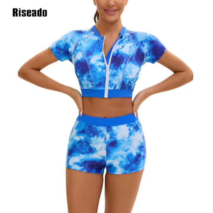Conjunto de Tankini de Dos Piezas Riseado Manga Corta, UPF 50+, Traje de Baño con Sujetador Incorporado, Shorts de Playa - 1