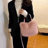 Bolso de mano de piel sintética para mujer, bolso de hombro cruzado suave, diseño de lujo, de felpa, de invierno - details 13