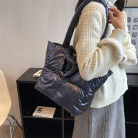 Bolso de algodón acolchado para mujer, bolsa de hombro de gran capacidad, a la moda, de diseñador, de lujo - details 10