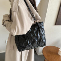 Bolsos de mano acolchados de gran capacidad para mujer, bolsos de hombro acolchados de algodón de plumón, bolsos de axilas de moda para niñas, bolsos hinchados de invierno - details 9