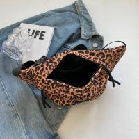 Riñonera bolso cruzado de pecho para mujer - details 10