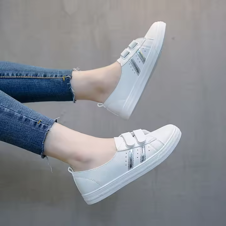 Zapatillas de deporte de moda para mujer, zapatos informales sin cordones, clásicos, de cuero sintético, transpirables, color blanco - 1