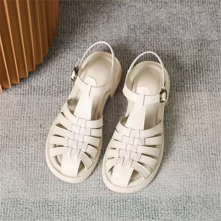 Sandalias planas de Punta cerrada Retro para mujer, zapatos informales de talla grande 34-44 para playa, novedad de verano 2024 - 1
