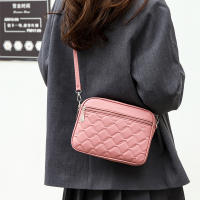 Bolso cuadrado pequeño con bandolera para mujer, nuevo diseño acolchado, bandolera de cuero de PU, bandolera versátil - details 24