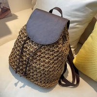 Mochila de Viaje para Mujer en Punto y Tejido Boho Estilo Crochet Mochila de Hombro Hueca para Verano Patrón Sencillo Hecho en China Adecuado para Otoño e Invierno - details 9