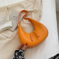 Bolso de Mujer de Lujo en Forma de Media Luna de Cuero PU Bolso de Hombro de Color Sólido Bolso Pequeño de Dumpling Diseño de Bolso de Axila - details 23