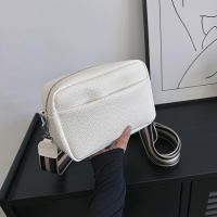Bolso de Hombro Vintage de Cuero PU de Alta Calidad para Mujeres Bolso Pequeño con Bandolera Bolsa de Mensajero de Almohada - details 2
