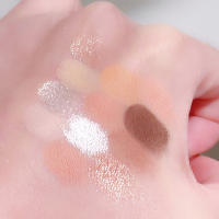 Paleta de Sombras de Ojos en Forma de Corazón Dulce 12 Colores de Polvo para Resaltar y Realzar - details 13