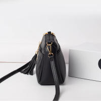 Bolso cruzado de cuero PU con cremallera para mujer, bandolera pequeña de gran capacidad con borlas de hilo, a la moda, novedad - details 14