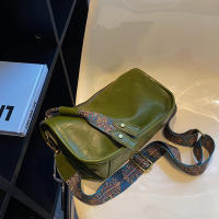 Bolso cruzado Vintage para mujer, bandolera pequeña de cuero PU con diseño de lujo y almohada, a la moda - details 23