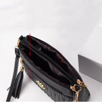 Bolso cruzado de cuero PU para mujer, bolsa de hombro con cremallera de gran capacidad, con hilo de bordar, a la moda, novedad - details 18